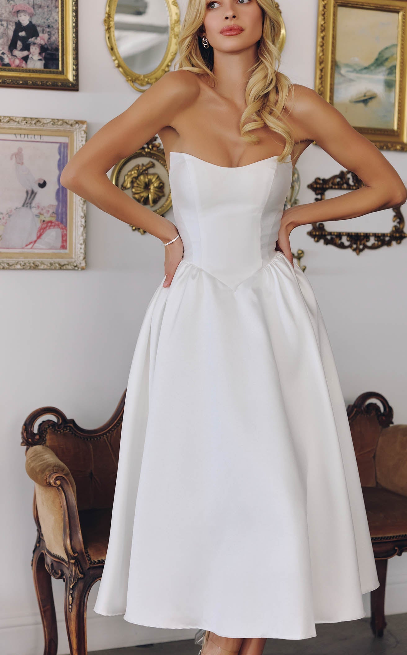 Amoris T822W Dress