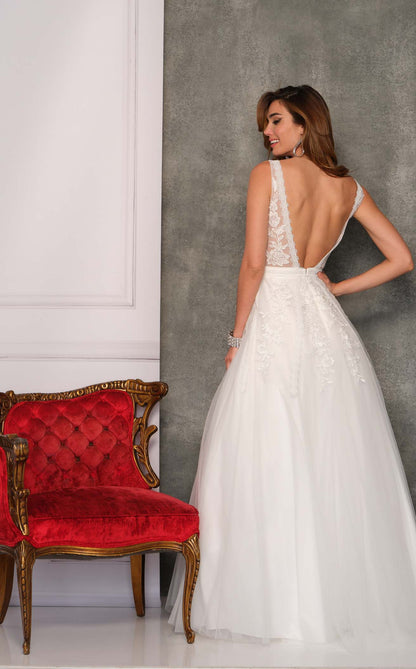 Dave and Johnny 10822 Bridal Dress