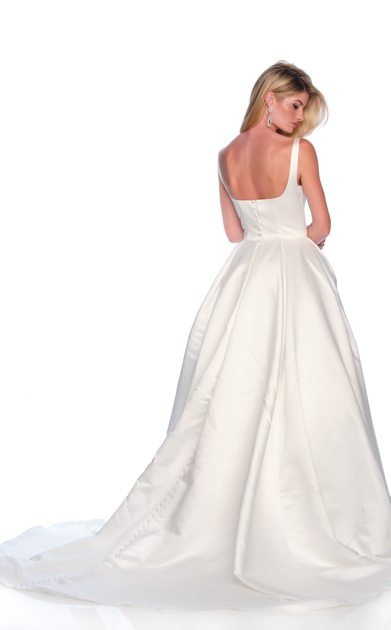 Dave and Johnny 12284 Bridal Dress